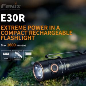 Fenix E30R LED Taschenlampe mit USB