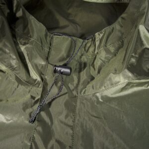 TT Tac Poncho oliv