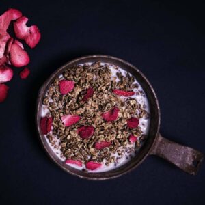 Tactical Foodpack Crunchy Muesli with Strawberries