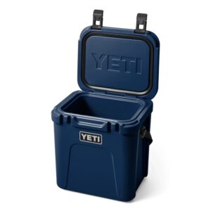 YETI Roadie 24 navy