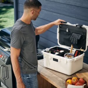 YETI LoadOut Go-Box