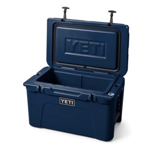 YETI Tundra 45 navy