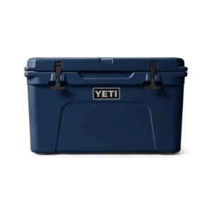 YETI Tundra 45 navy